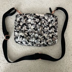 Lululemon Hip To Be Free Crossbody Bag